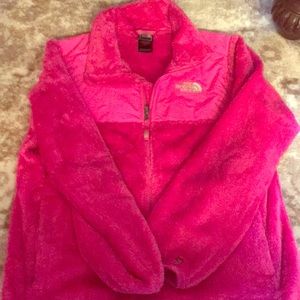 ⭐️Pink kids North Face⭐️ XL (18) will fit adult S